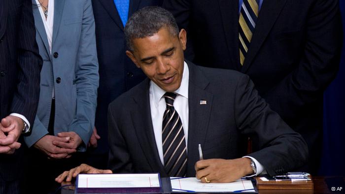 با امضای اوباما تحریم‌های تازه آمریکا علیه ایران اجرایی شد
