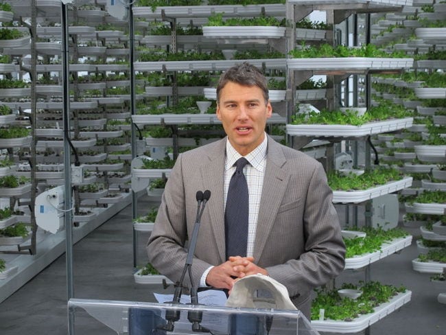 افتتاح نخستین مزرعه عمودی شهری در پارکینگی در ونکوور