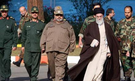 خامنه‌ای نمی‌فهمد، هاشمی رفسنجانی بفهمد