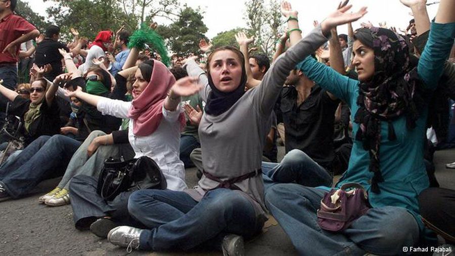 روز جهانی زن از سوی دولت ایران به رسمیت شناخته شد