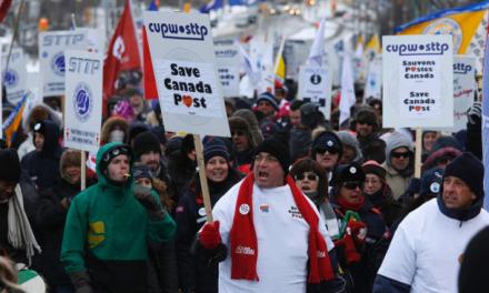 کارگران پست کانادا در گذر از یک مرحله‌ی تاریخی