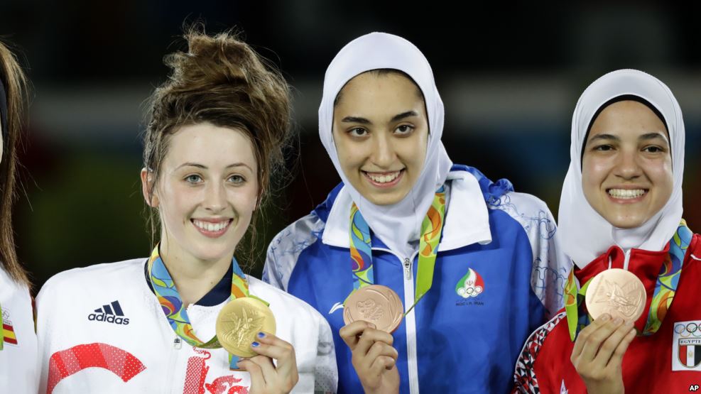 حضور زنان ایرانی در ورزش‌های جهانی: از رفع چالش‌ها تا کسب فرصت‌ها