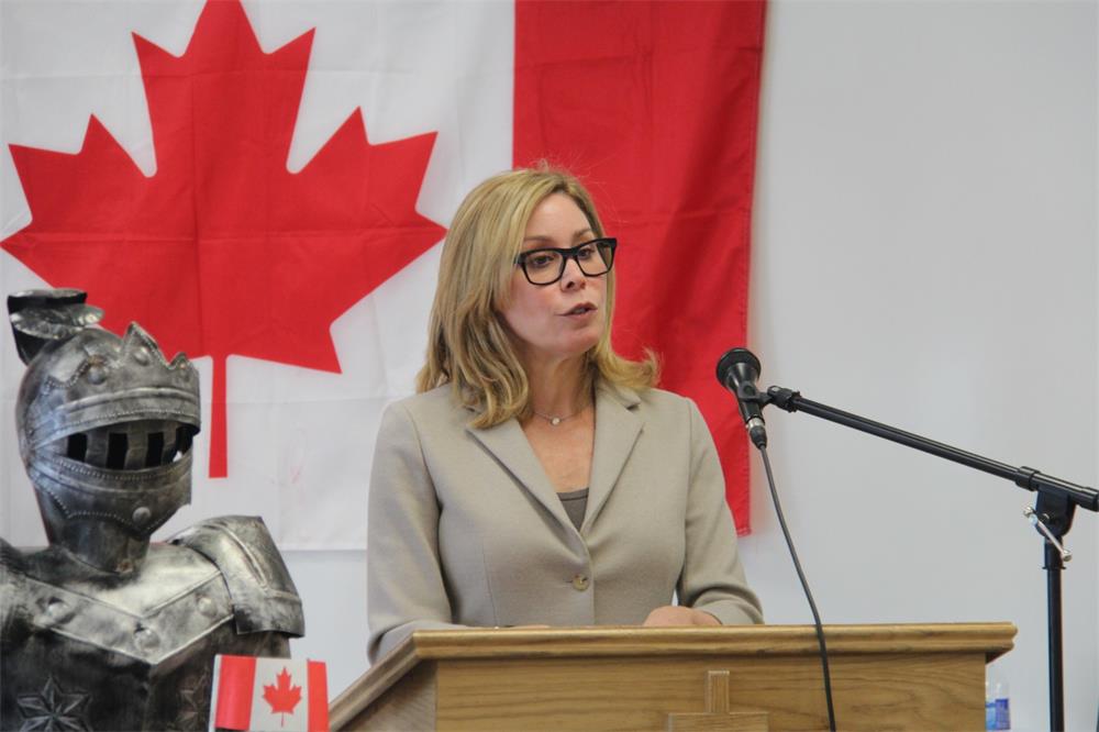 «لیندا فرام» سناتور محافظه‌کار کانادا مردم ایران را «از بدذات‌ترین ملت‌های دنیا» خواند
