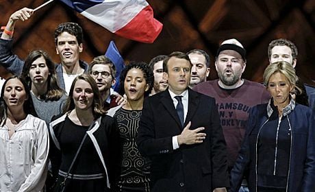 «فرانسه نافرمان» در مقابل رئیس جمهوری «نئولیبرال»     