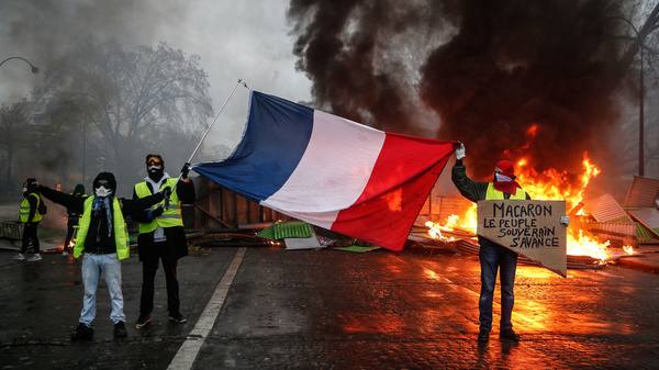 جلیقه‌زردهای فرانسه و آیندهٔ اروپا