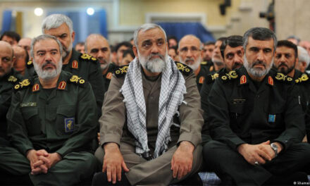 سپاه پاسداران و دیکتاتوری نظامی در ایران