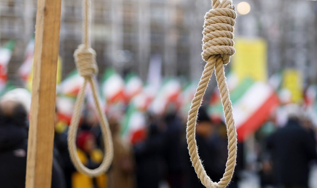 بیش از ۱۰۰۰ نویسنده، شاعر و پژوهشگر ایرانی: «روند شوم اعدام‌ها را متوقف کنید!»